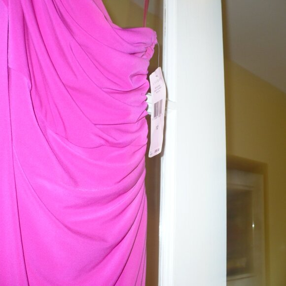 RALPH LAUREN EVENING GOWN DEEP PINK - NEW WITH ORIGINAL TAG - Picture 2 of 4